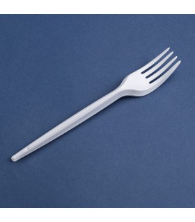 Tenedor de plástico.